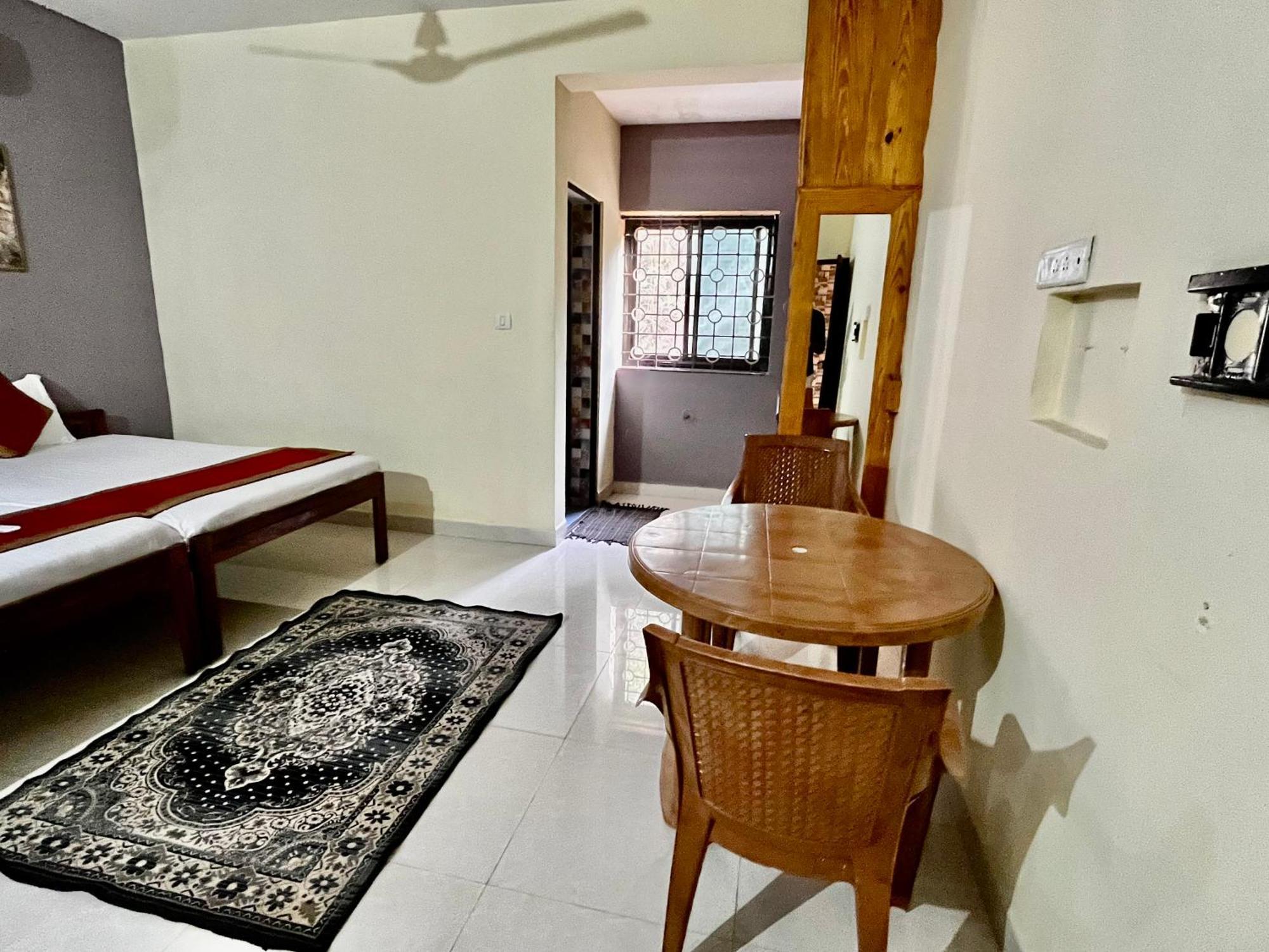 St. Anthony Guest House. Anjuna Esterno foto