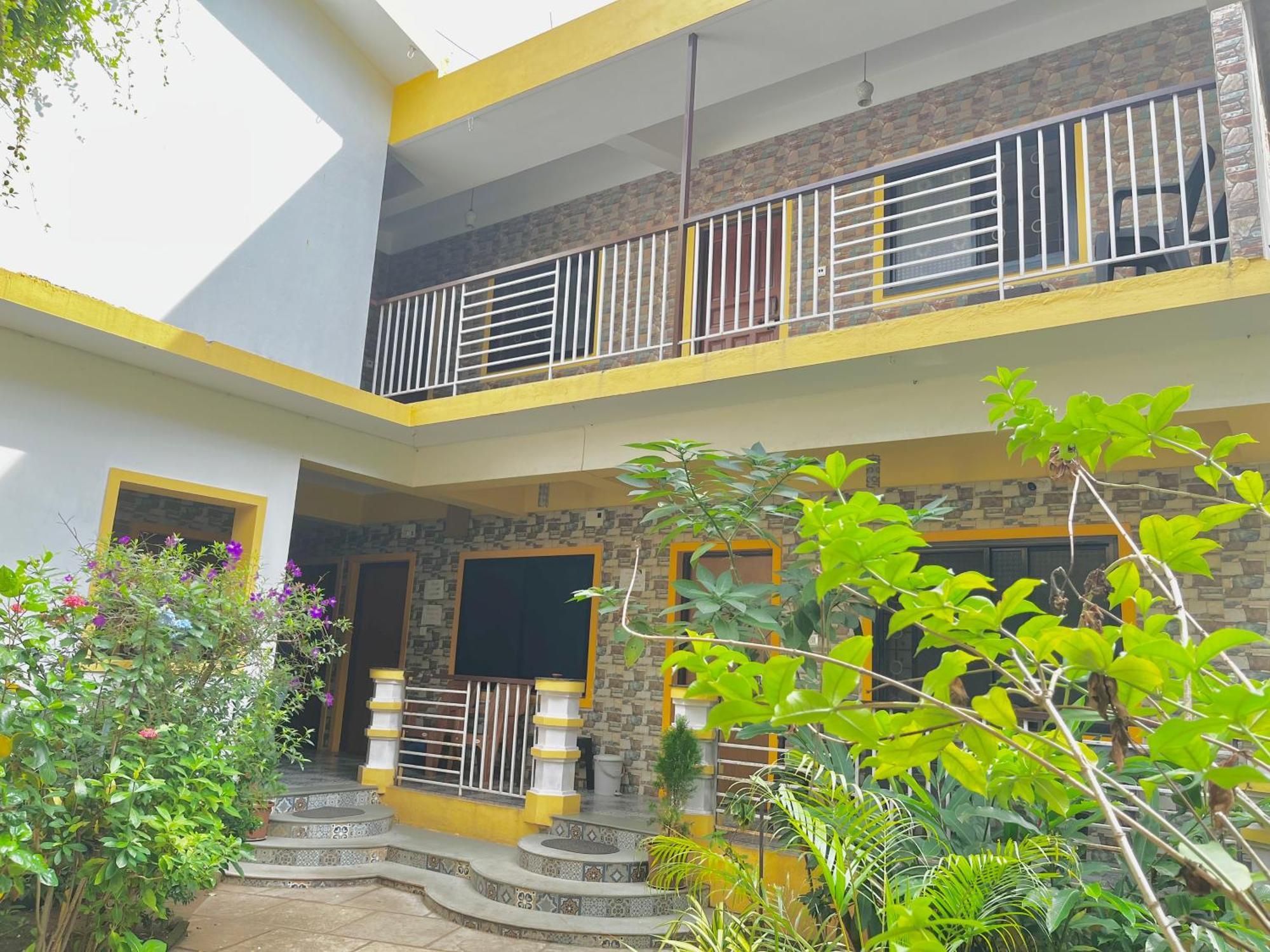 St. Anthony Guest House. Anjuna Esterno foto
